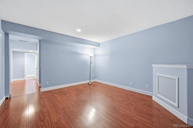 8469 S Upham Way, Littleton, CO 80128