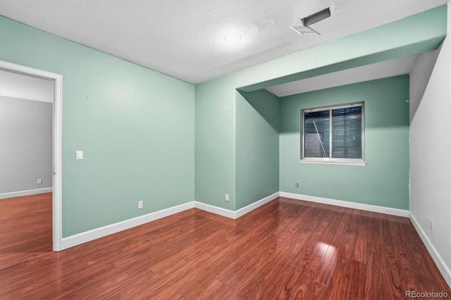 8469 S Upham Way, Littleton, CO 80128
