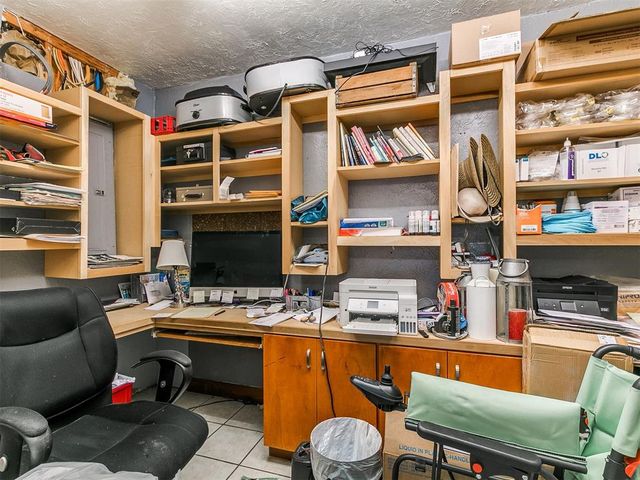 13108 S Luther Road, Newalla, OK 74857