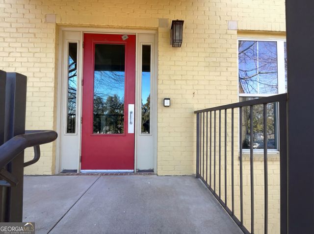 1195 Milton Terrace SE 2204, Atlanta, GA 30315