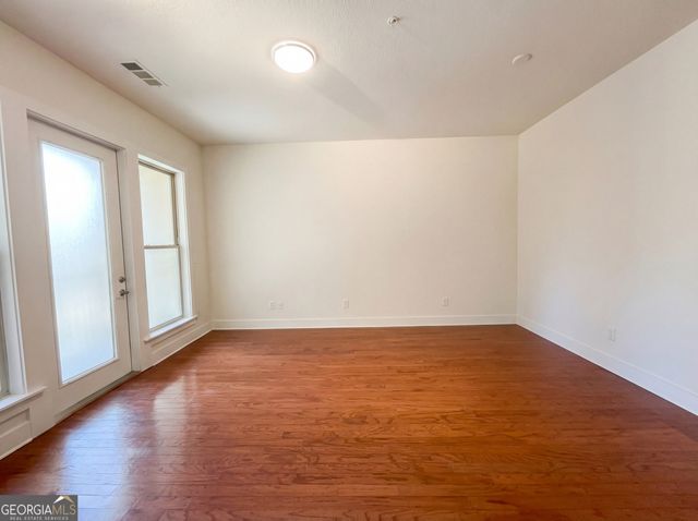 1195 Milton Terrace SE 2204, Atlanta, GA 30315