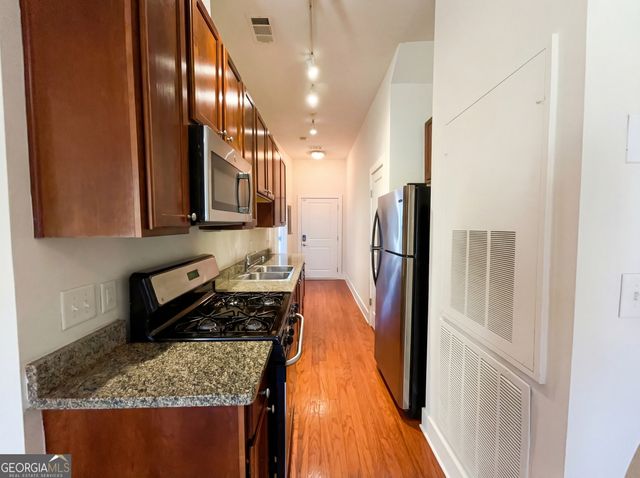 1195 Milton Terrace SE 2204, Atlanta, GA 30315