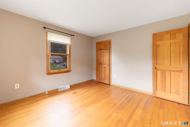 130 Pheasant Run Road, Southington, CT 06489