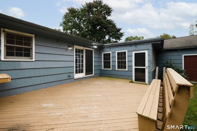 130 Pheasant Run Road, Southington, CT 06489