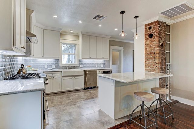 1212 Wrightwood Street, Houston, TX 77009