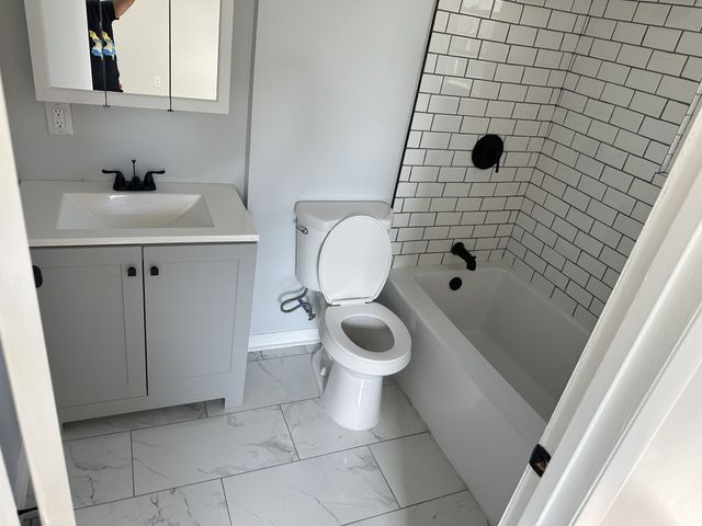 375 Austin Park Dr, Gallatin, TN 37066