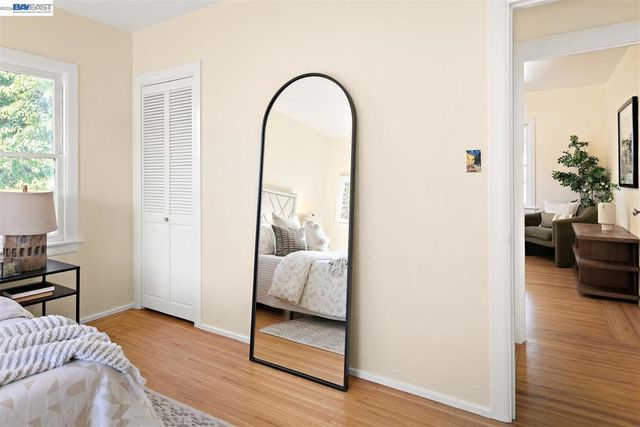 2801 Clay St, Alameda, CA 94501