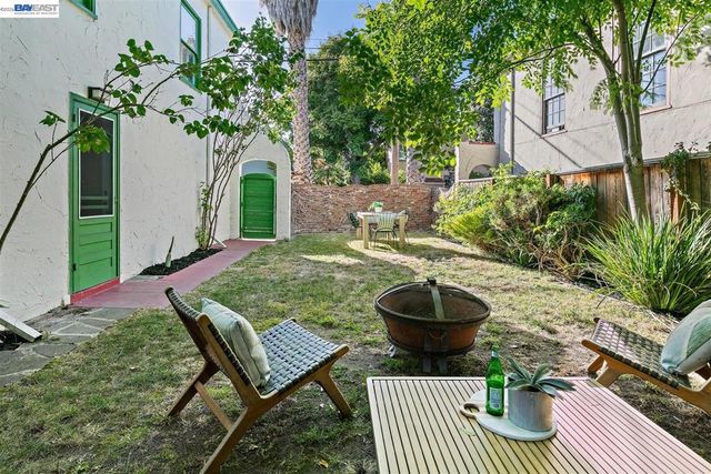 2801 Clay St, Alameda, CA 94501