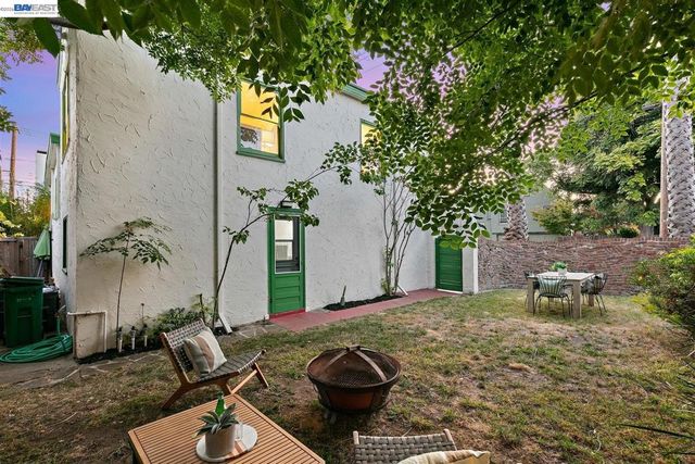 2801 Clay St, Alameda, CA 94501