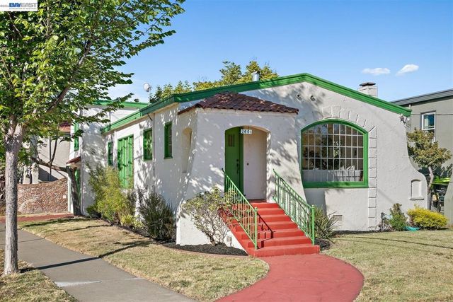 2801 Clay St, Alameda, CA 94501