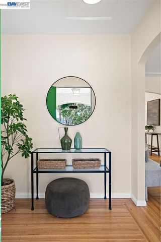 2801 Clay St, Alameda, CA 94501