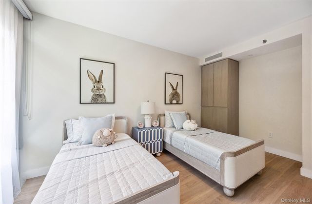 38-20 Parsons Boulevard 428, Flushing, NY 11354
