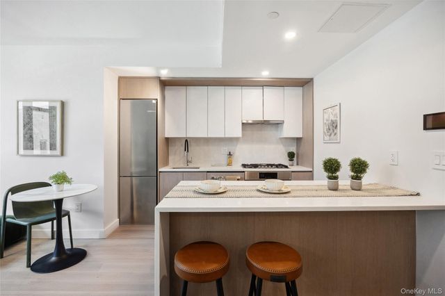 38-20 Parsons Boulevard 428, Flushing, NY 11354