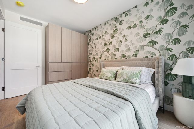 38-20 Parsons Boulevard 428, Flushing, NY 11354