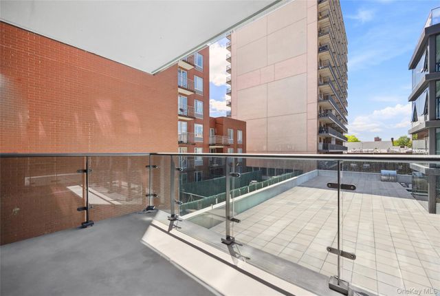 38-20 Parsons Boulevard 428, Flushing, NY 11354