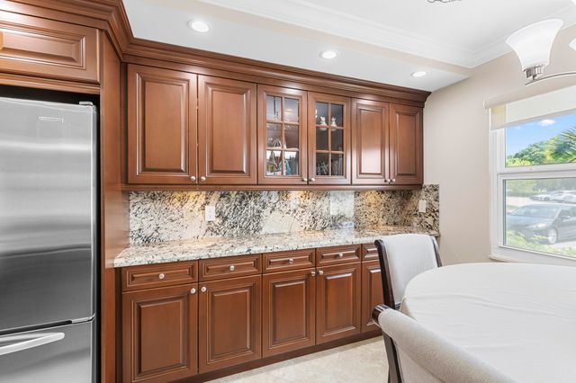 1005 Islewood D 1005, Deerfield Beach, FL 33442