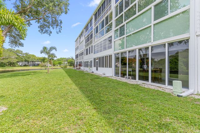 1005 Islewood D 1005, Deerfield Beach, FL 33442