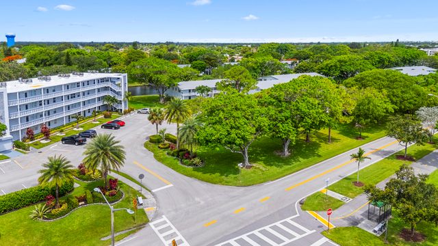 1005 Islewood D 1005, Deerfield Beach, FL 33442