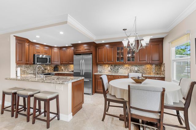 1005 Islewood D 1005, Deerfield Beach, FL 33442