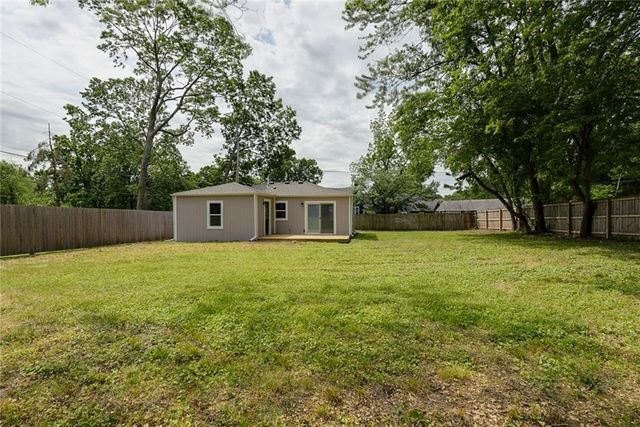 2708 Windsor Avenue, Independence, MO 64052
