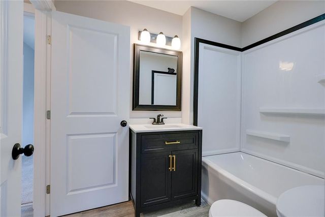 2708 Windsor Avenue, Independence, MO 64052