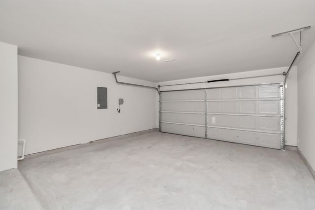 3426 Hughes Meadow Way, Richmond, TX 77406