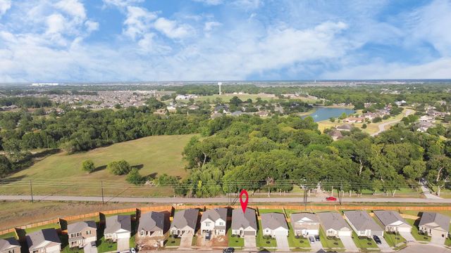 3426 Hughes Meadow Way, Richmond, TX 77406