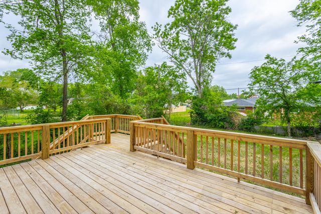 2111 Ivy Street, Chattanooga, TN 37404