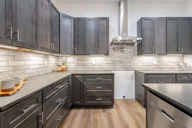 2111 Ivy Street, Chattanooga, TN 37404