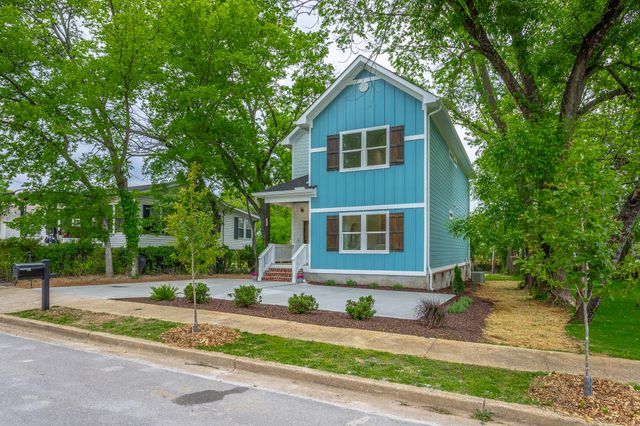 2111 Ivy Street, Chattanooga, TN 37404