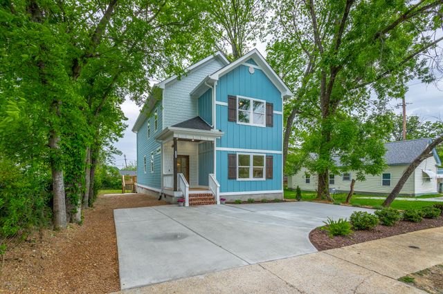 2111 Ivy Street, Chattanooga, TN 37404