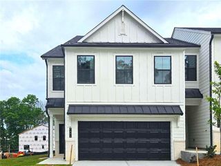 7436 Quinn Place, Flowery Branch, GA 30542