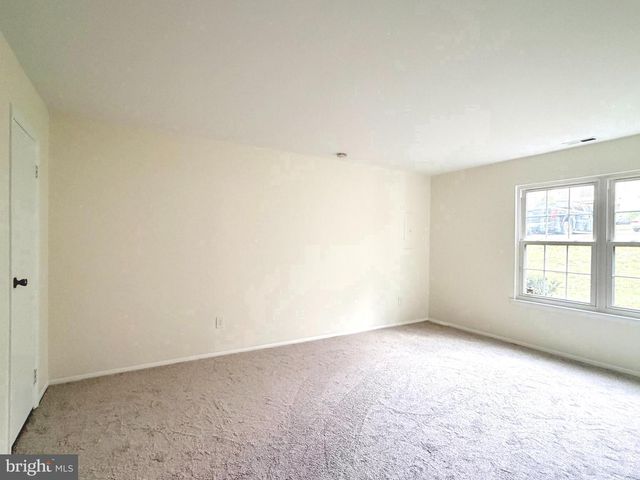 213 BOOTHBY CT, Sewell, NJ 08080