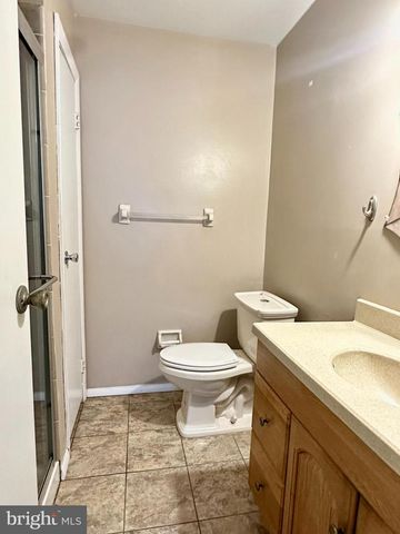 213 BOOTHBY CT, Sewell, NJ 08080