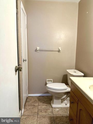 213 BOOTHBY CT, Sewell, NJ 08080