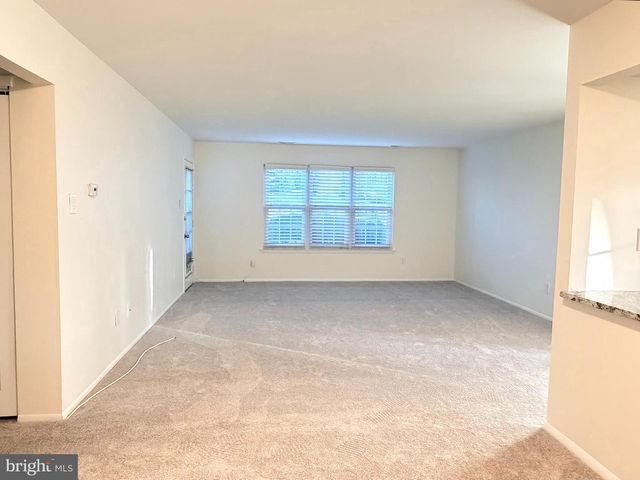 213 BOOTHBY CT, Sewell, NJ 08080