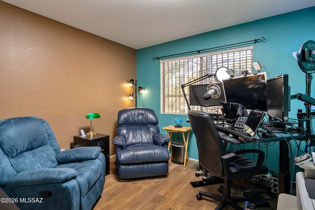 6718 E Calle La Paz Unit C, Tucson, AZ 85715