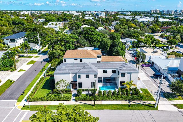 521 SE 4TH Avenue, Delray Beach, FL 33483