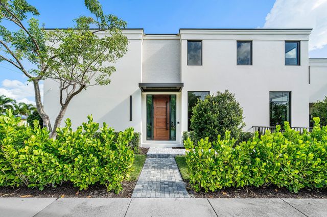 521 SE 4TH Avenue, Delray Beach, FL 33483