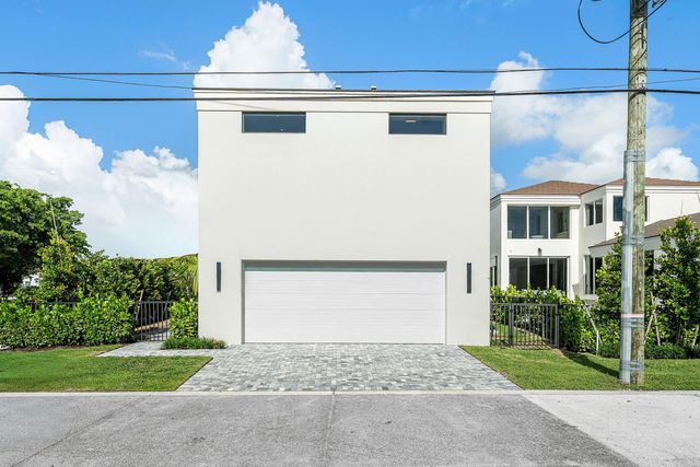 521 SE 4TH Avenue, Delray Beach, FL 33483