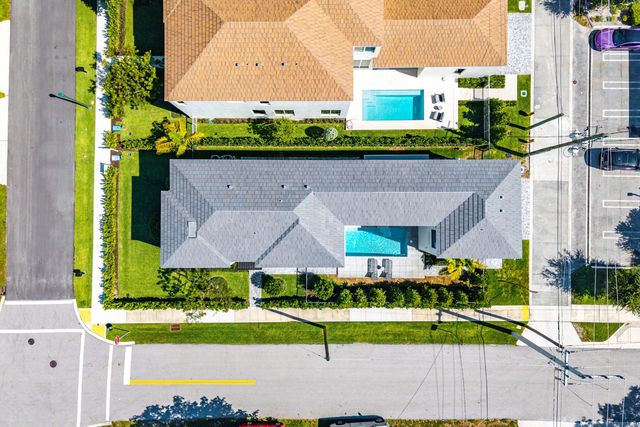 521 SE 4TH Avenue, Delray Beach, FL 33483