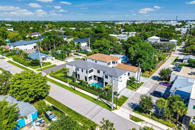 521 SE 4TH Avenue, Delray Beach, FL 33483