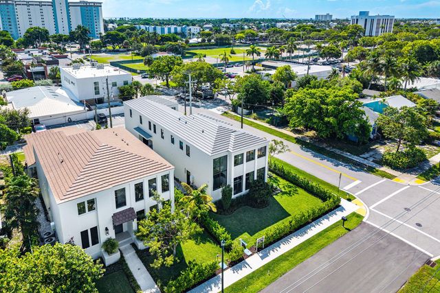 521 SE 4TH Avenue, Delray Beach, FL 33483