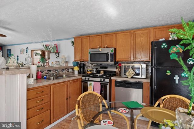 228 FILMORE AVE, Egg Harbor Twp, NJ 08234