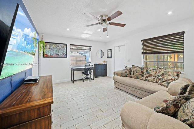 5120 SW 26th Ave 1-2, Dania Beach, FL 33312