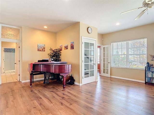 1205 S RIVERSIDE DRIVE, Edgewater, FL 32132