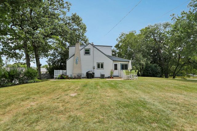 4424 Riverside ROAD, Waterford, WI 53185