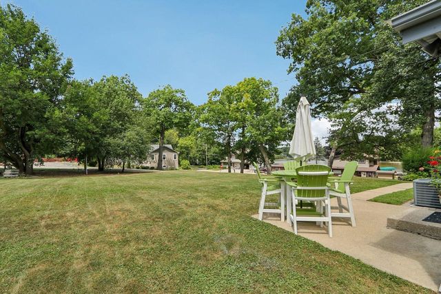 4424 Riverside ROAD, Waterford, WI 53185