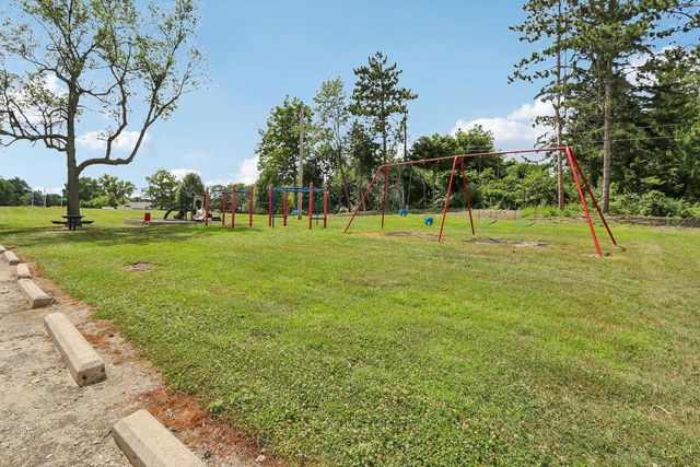 4424 Riverside ROAD, Waterford, WI 53185