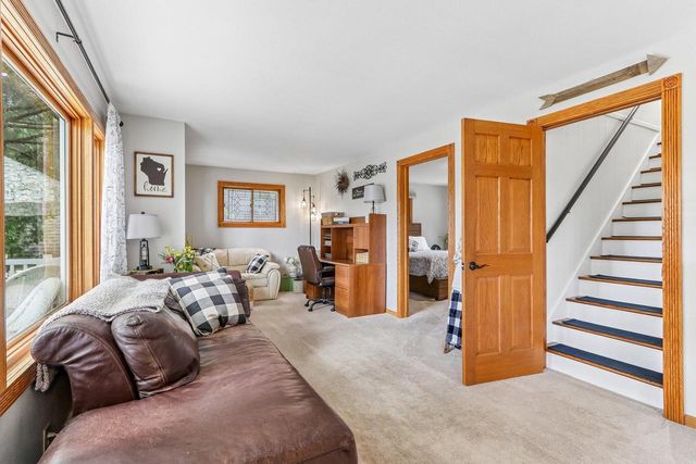 4424 Riverside ROAD, Waterford, WI 53185
